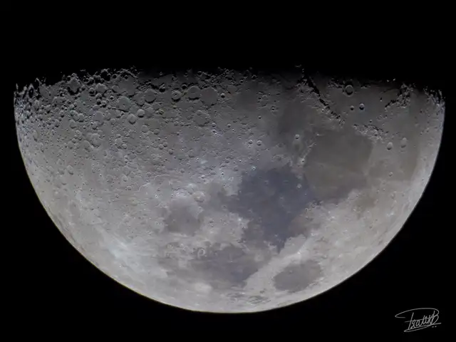 Moon (Stacked)